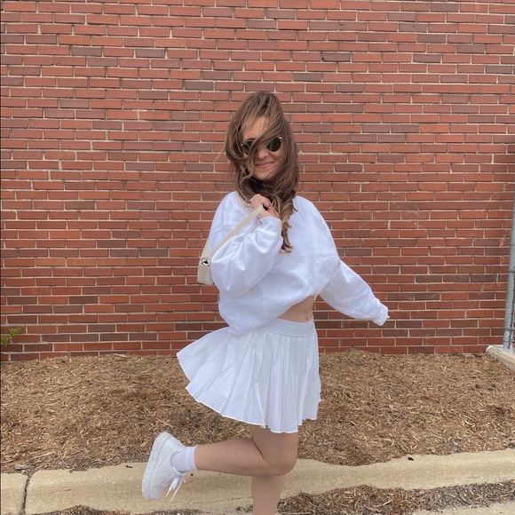 Meet your Posher, Arielle - Picture 5 of 5